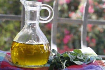 8 Remarkable Ways Oregano Can Boost Your Health … And Save You Money