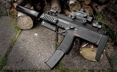 Heckler & Koch MP7. Image source: IMGKid