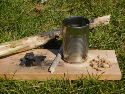 DIY: The Long-Lasting, Easy-To-Make Survival Glue Your Ancestors Used