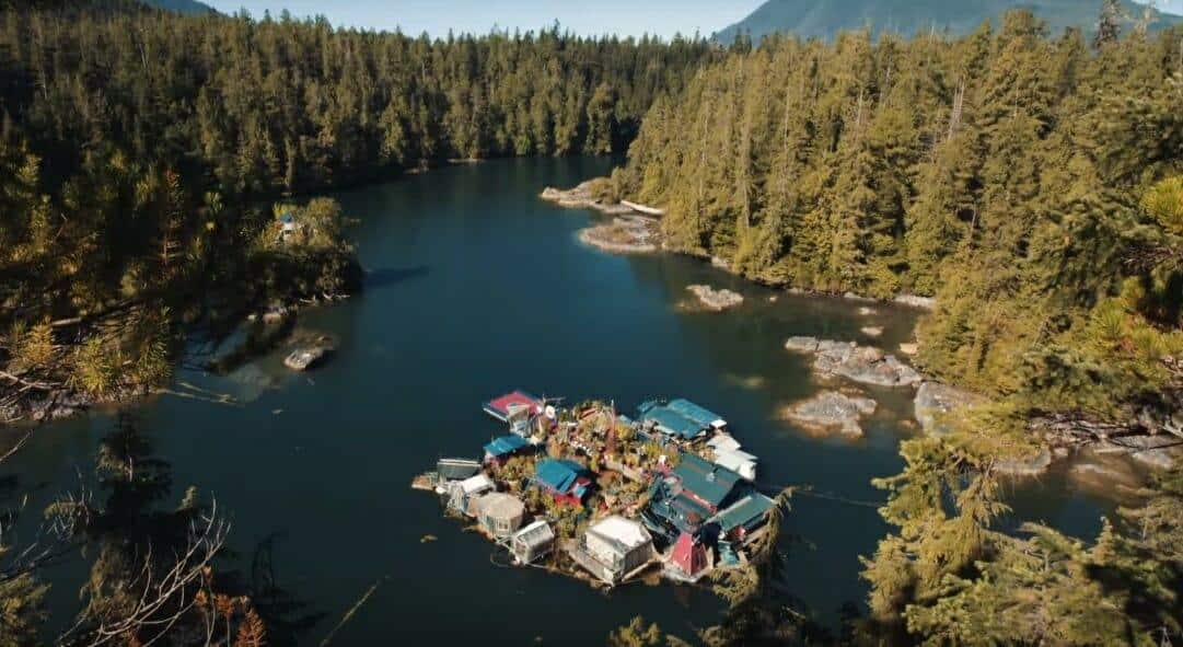 Couple’s Floating Homestead Boasts Greenhouses, Gardens, Garage, Bedrooms … And A Lighthouse