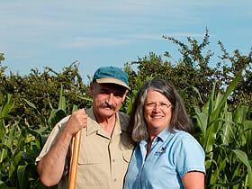 The Wonderful World of Seed Saving with Robert and Cheryl Moore-Gough – Episode 065