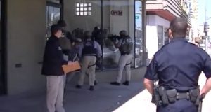 Federal Agents Raid Gun Store For Customer List