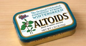 How To Turn Your Altoids Tin Into A Personal Pocket Survival Kit