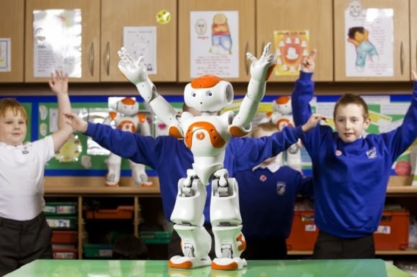 US Government Deploying Robots In Homes And Schools To