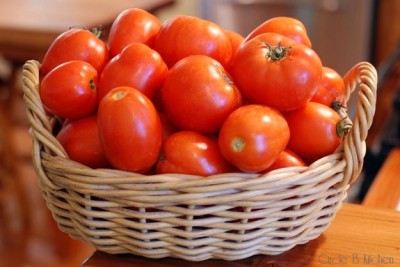 Swimming in tomatoes? Here's 6 tips