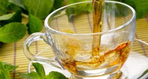 5 Healing Herbal Teas You Can Make Yourself