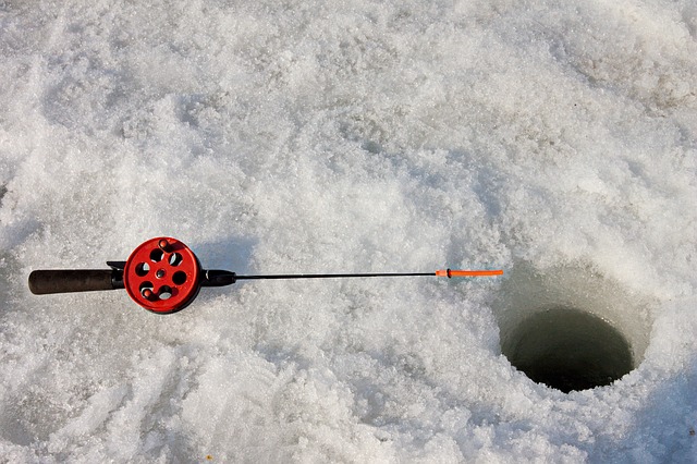 Think Outside The Shack: Design A Homemade Ice-Fishing Shelter