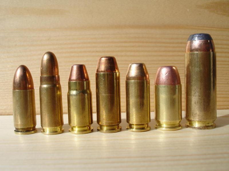 What are the best options for using real or fake bullets in artwork? - guns