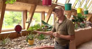 The $70,000 Solar-Heated ‘Earthship’ Home That’s Completely Off Grid
