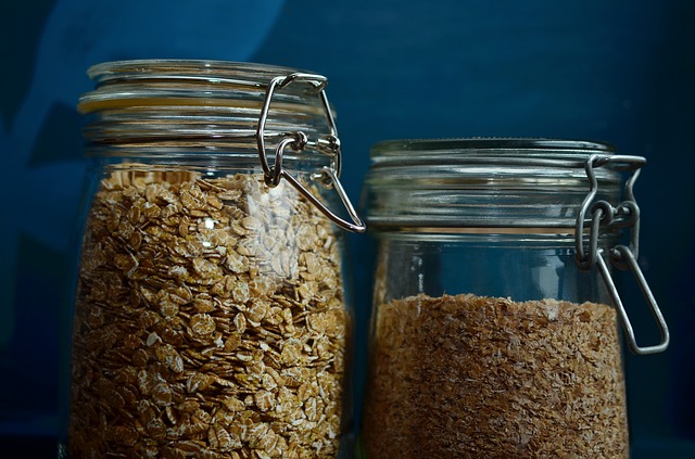 10 Unordinary Uses For Oatmeal That Make Off-Grid Life Easier