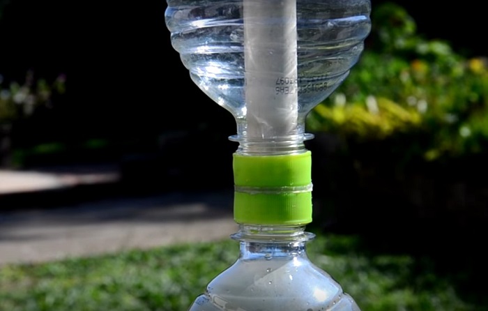 How To Make A Survival Solar Water Filter Out Of 2 Water Bottles