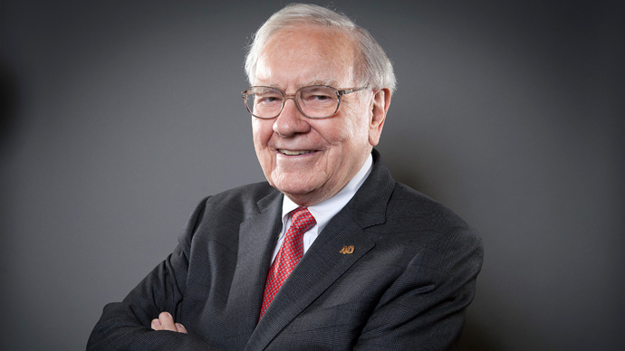 Warren Buffett Just Sold $900 Million In Walmart Stock – What Does He Know That We Don't?