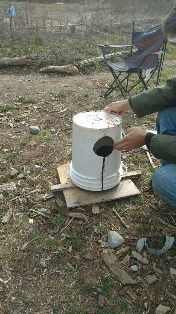 DIY: A $10 Indestructible Off-Grid Rocket Stove