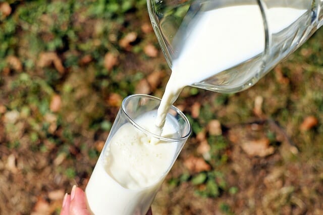 Canada Moves Closer To Banning Raw Milk