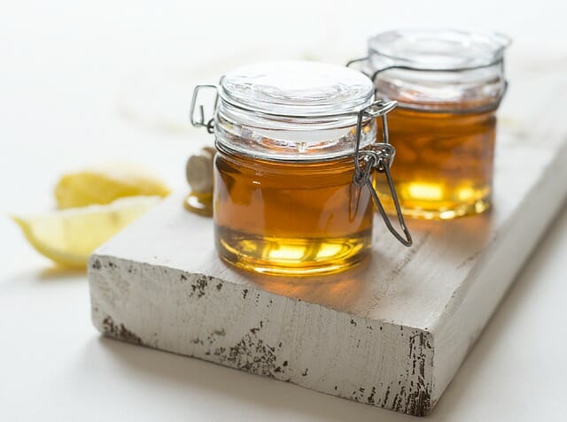 Honey: The Old-Fashioned Wound Treatment That Still Works Today