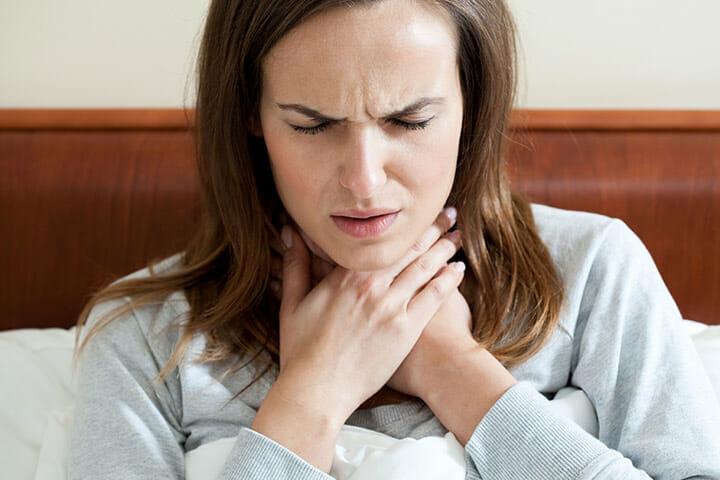 5 Kitchen Cures For A Painful Sore Throat